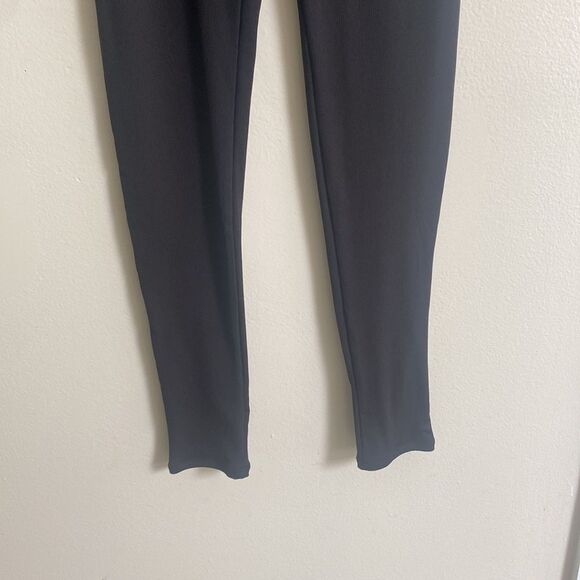 Naked wardrobe contoured waist leggings NEW - Picture 3 of 4